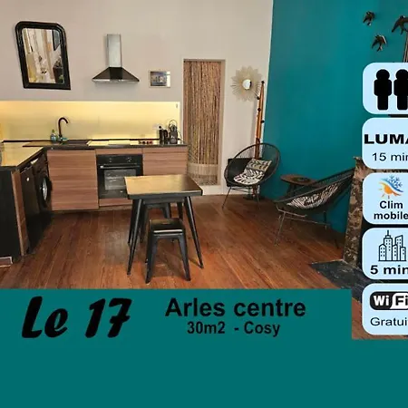 Le 17 *